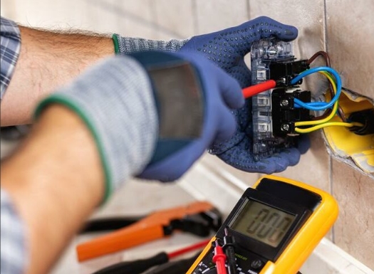 Nous remettons aux normes et contrôlons les installations électriques